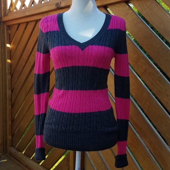Arizona Jean Company Sweaters - NWT Arizona Jean's Sweater Size M